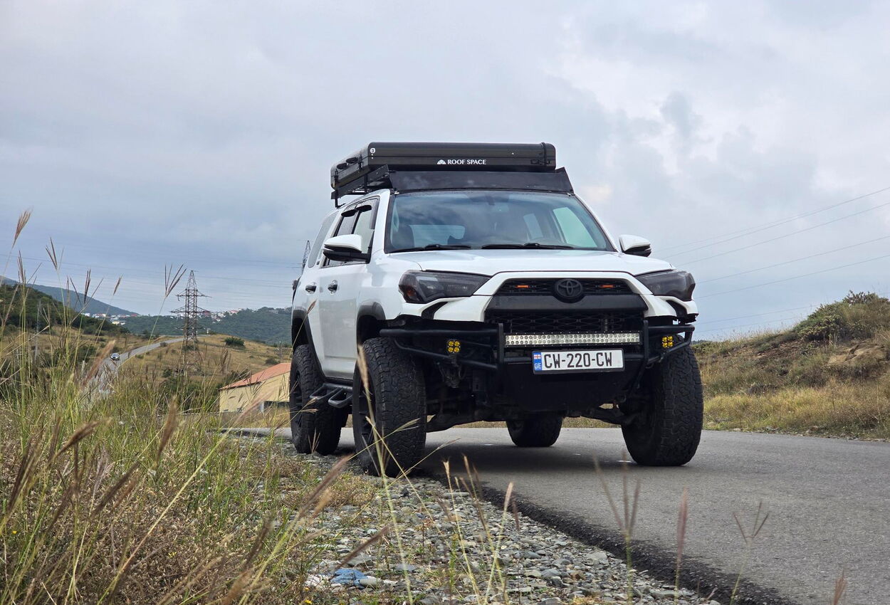 Toyota 4-Runner mit Dachzelt